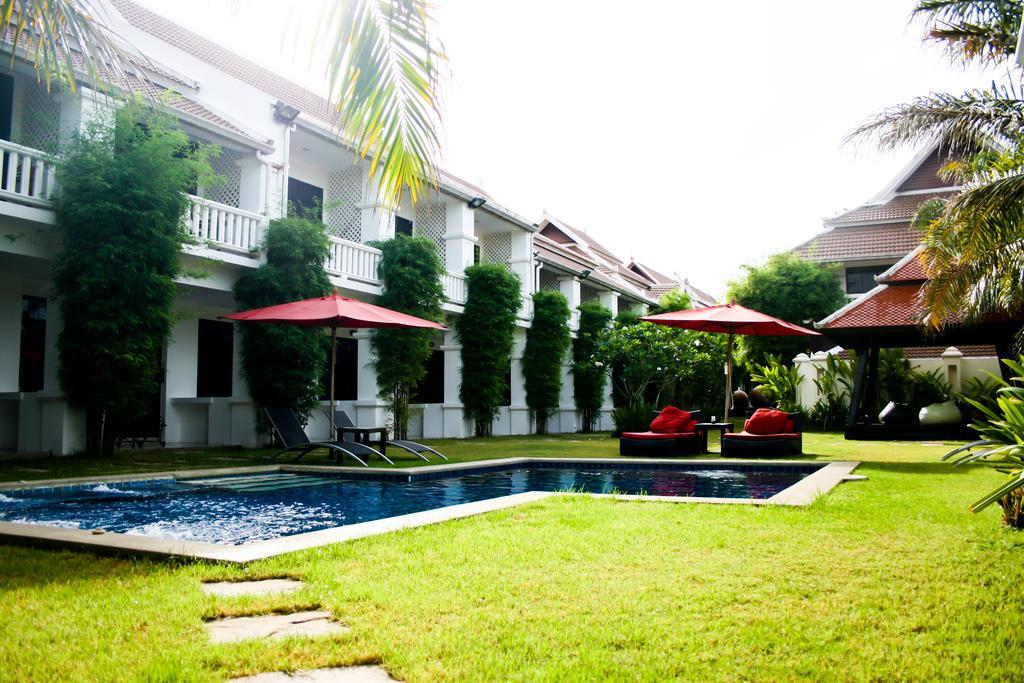 Palm Grove Resort, Pattaya На Джомтьен Экстерьер фото
